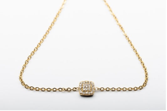 Luni Stein… Eleganz im Detail